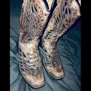 Corral women’s size 8 boots